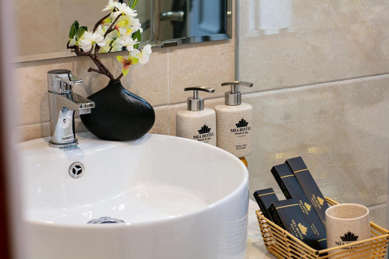 Mia Hotel Dại Mõ Buitenkant foto